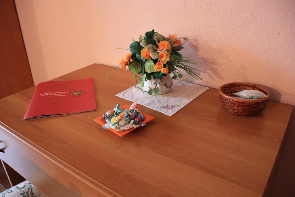 Hotel Bellevue Gignod Room photo