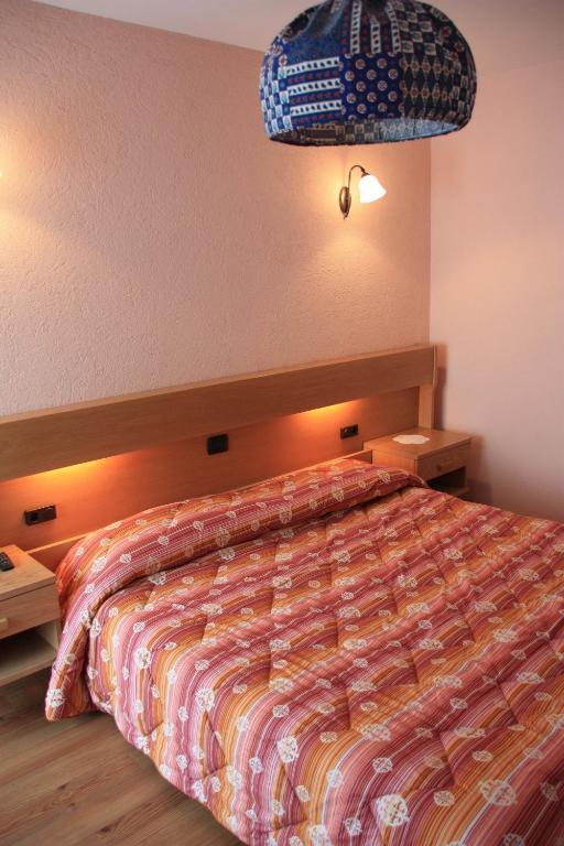 Hotel Bellevue Gignod Room photo