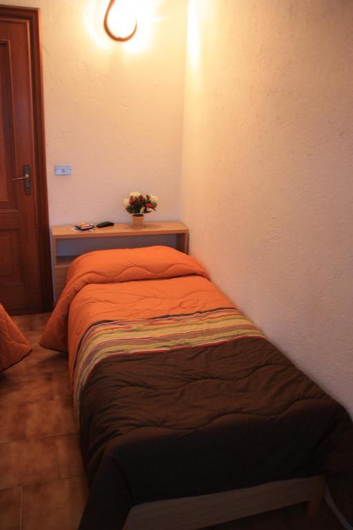 Hotel Bellevue Gignod Room photo
